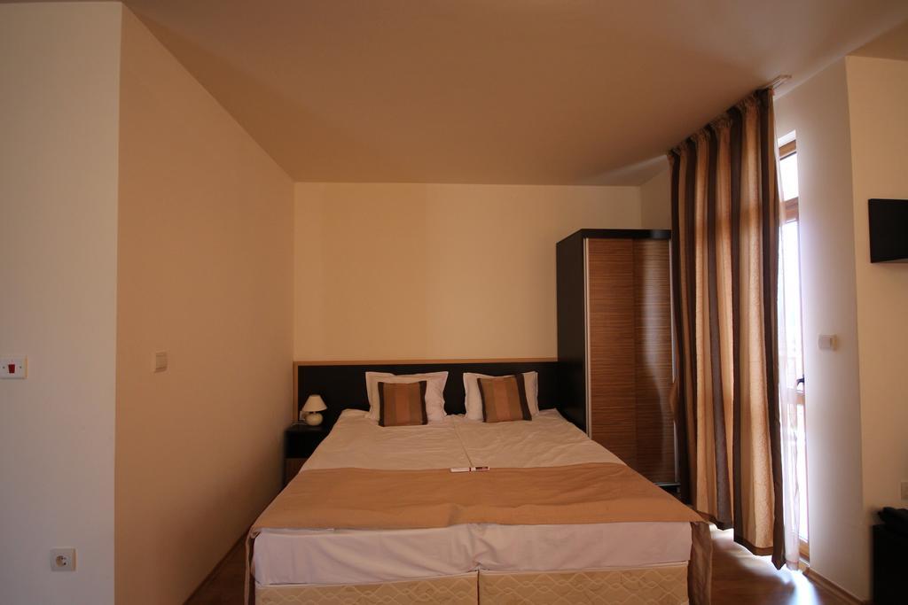 Green Wood Hotel & Spa بانسكو الغرفة الصورة