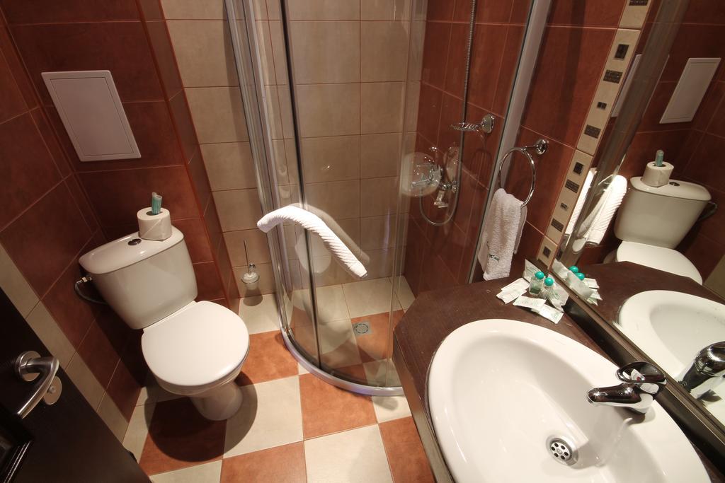Green Wood Hotel & Spa بانسكو الغرفة الصورة