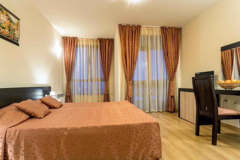 Green Wood Hotel & Spa بانسكو المظهر الخارجي الصورة