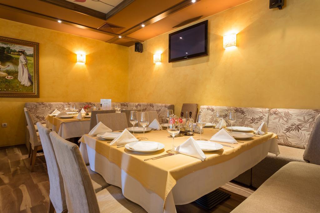 Green Wood Hotel & Spa بانسكو المظهر الخارجي الصورة
